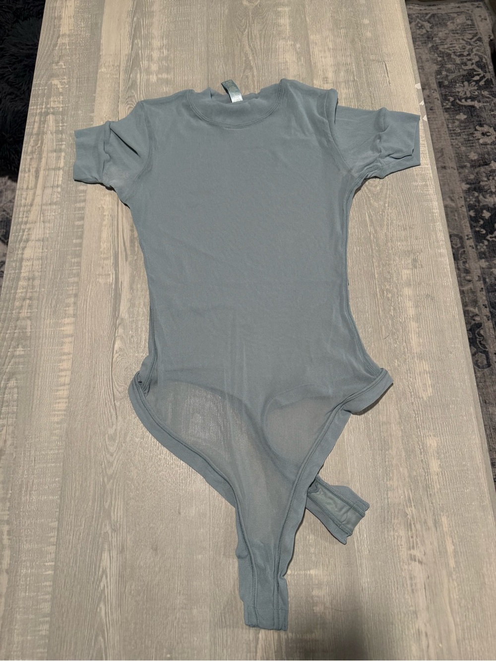 SKIMS Short Sleeve Bodysuit in Slate Blue-Grey